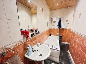 Bathroom- click for photo gallery